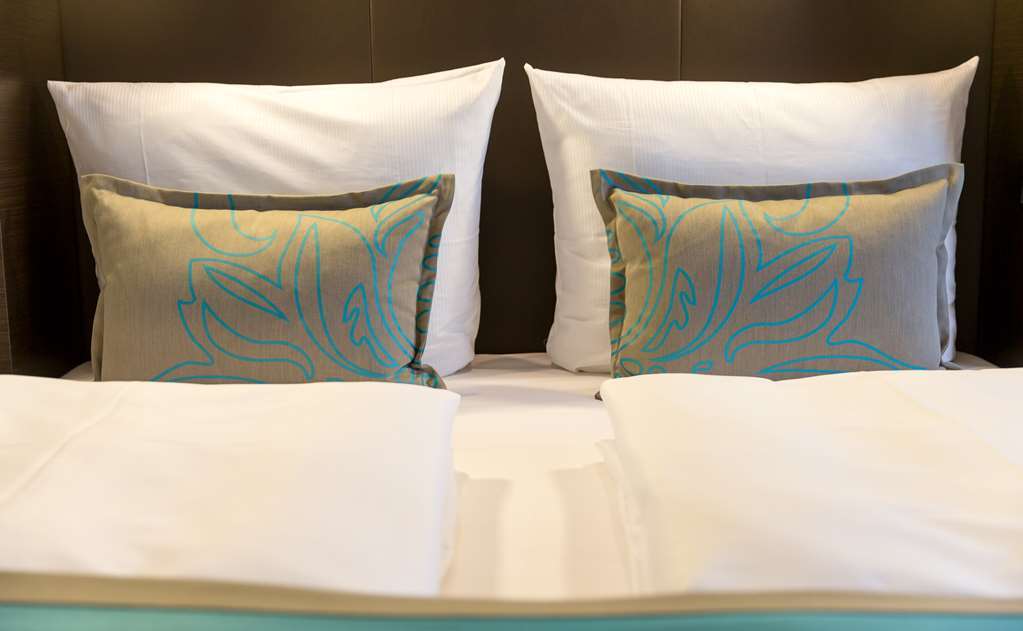 Motel One Stuttgart-Bad Cannstatt الغرفة الصورة